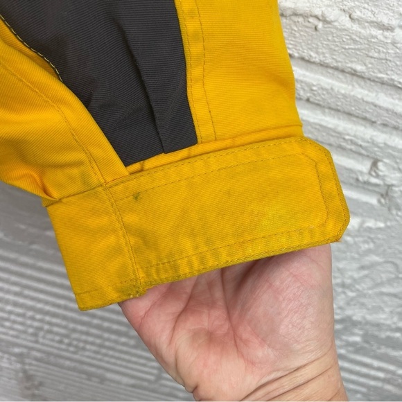 Obermeyer Men's Yellow & Black Jacket Outdoor Winter Snow Sports Size Small - Picture 3 of 16